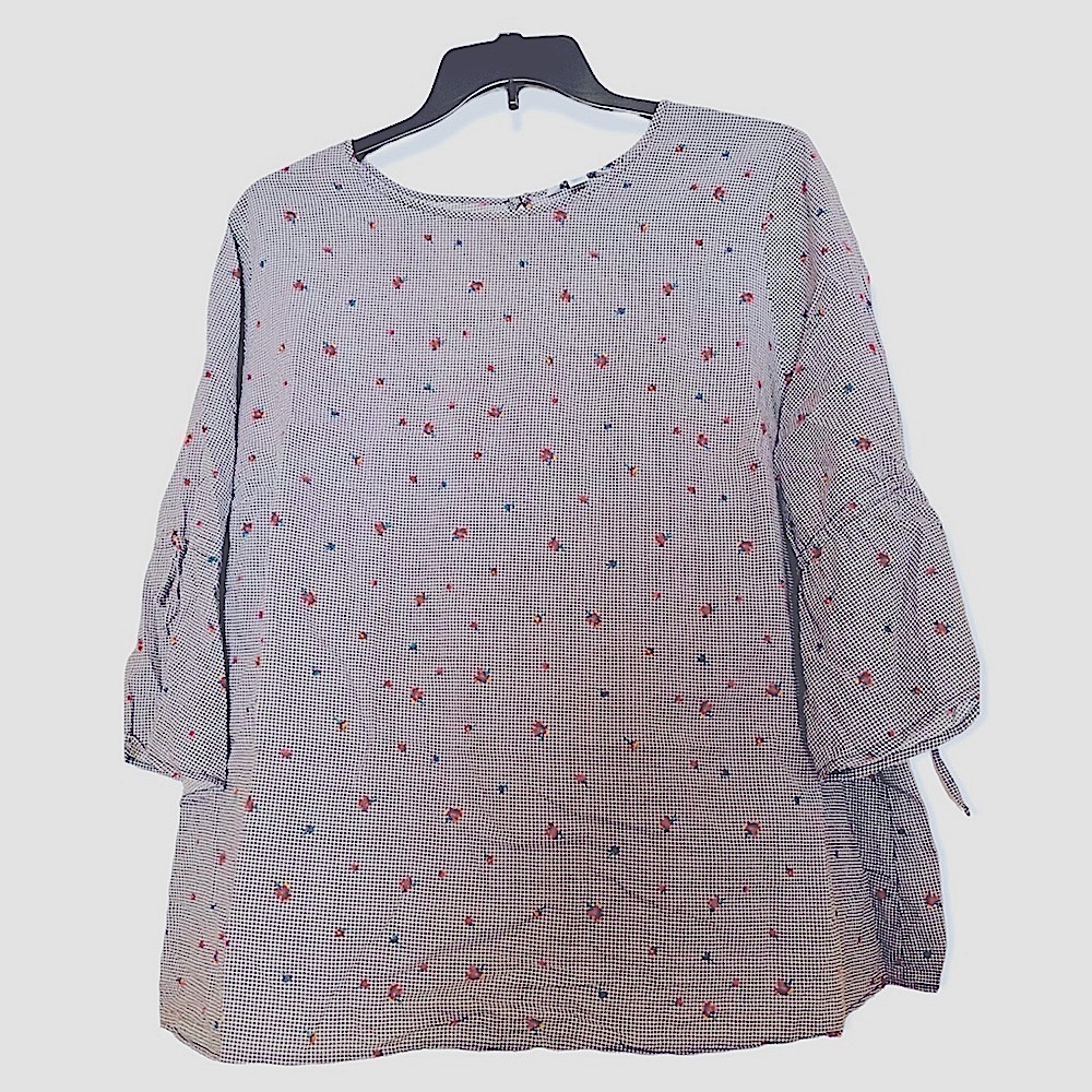 Extremely comfortable women’s blouse